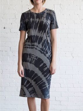 Raquel Allegra Short Sleeve Tie-Dye Midi Dress in Charcoal Gray Size 0 (XS) NWT